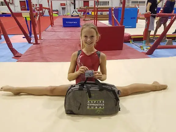 Ignora las piernas dobladas en mi rbh 😭 #gymnastics #competition #fyp #fypシ |