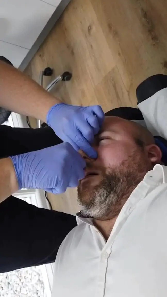 Chiropractic - Vídeos con el hashtag de tendencia en Clapper